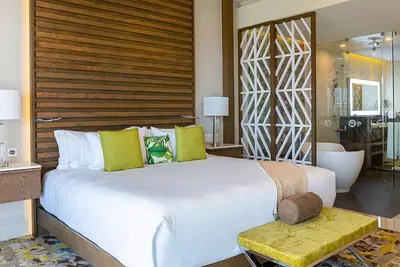 Image de ✩3br Paradise Loft✩Split-Level Luxury✩Near Airport & Downtown✩