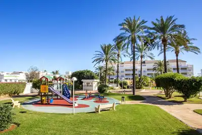 Image de Agréable appartement pour 4 personnes avec piscine, Wifi, climatisation, Tv et terrasse