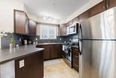 Image de Stylish 2 Bdrm free Wifi Netflix Disney+ UGprkg