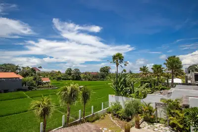 Image de Brand new villa - Ricefield View, Canggu + Rooftop