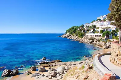 Image de Joli appartement pour 6 personnes avec Wifi, piscine, Tv et terrasse