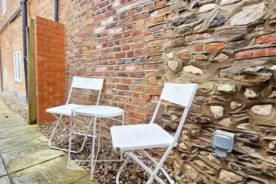 Image de A charming ground floor apartment in a Grade 2 listed building