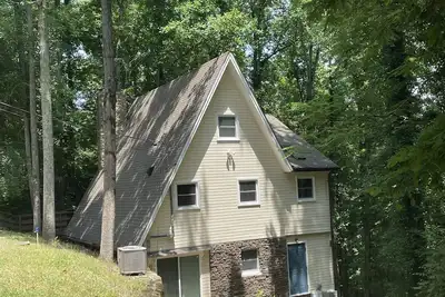 Image de Cozy 4br 3. 5b cabin w/in walking distance to Hurricane Marina and Floating Mill