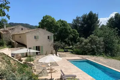 Image de Paisible retraite Provençale