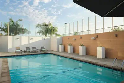 Image de Walk to Disney - Stylish Suites with Pool, Free Wi-Fi and Breakfast | 4 Units