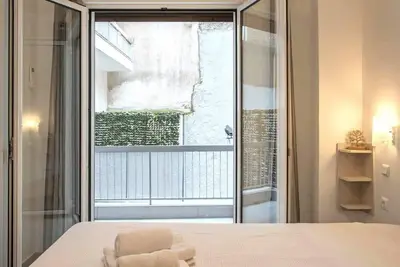 Image de Your perfect choice in Athen's best location 1