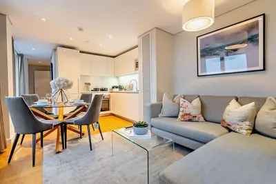 Image de Three Bedroom Apartment with Balcony in Paddington