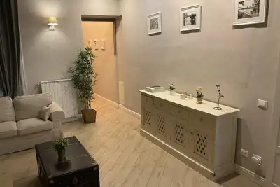 Image de Appartamento Composto da Camera da Letto, Cucina Completamente Attrezzata e 2 Bagni