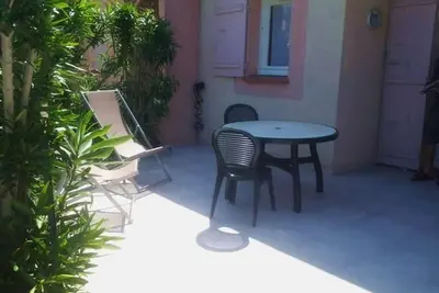 Image de Villa 3 Pièces Climatisée, 5 Pers. , à 800m de la Plage avec Jardin et Parking Sécurisé