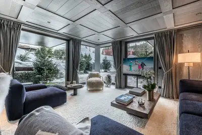 Image de Appartement de Luxe à Courchevel: 5 Chambres, Terrasse et Service de Conciergerie