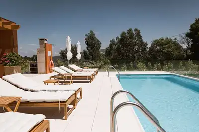 Image de Villa located in \"Douro Verde\" with outdoor pool, 5 minutes from the Douro River