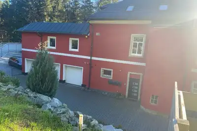 Image de Luxus-dachgeschoos Ferienwohnung Parkblick mit Dachterrasse, Kamin, 2 Sz