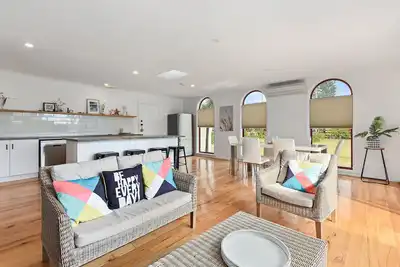 Image de Beach House at Low Head - Pet Friendly