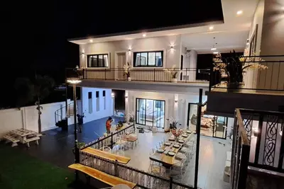 Lake Side Fila. Pool Villa by The lake. Jomtien Beach Pattaya