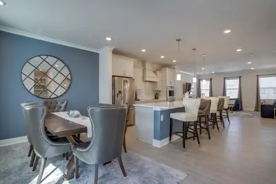 Image de 3 Mi to Ocean City Boardwalk: Townhome w/ 2 Decks