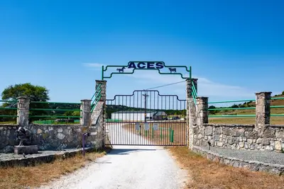 Image de Mansion in Meridian, Tx - Great central location for vacation in Bosque County