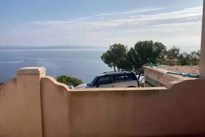 Image de Joli Mas T3 vue mer. Animaux de compagnie acceptés!