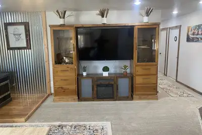 Image de Cozy 2-bedroom cabin In enchanting Hatch near the river! Between Bryce and Zion