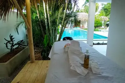 Image de Bungalow Premium indépendant avec Jardin - piscine & 100m plage