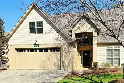 Image de The Watson Townhome in Rock Barn Country Club & Spa