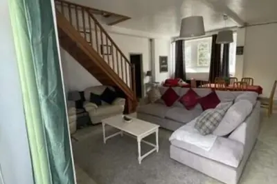 Image de 5 bedroom gite, family friendly, pet friendly relaxing stay.