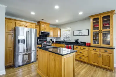 Image de Kingston Vacation Rental w\/ On-Site River Access!