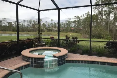 Image de Stunning 4-bedroom house. Beaches, Shopping, Golf, Restaurants all close by.