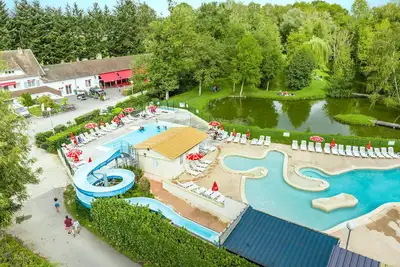 Image de Disney à 30 min | Camping 4* | Piscine | M-home 6p