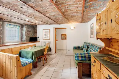 Image de Appartement 'Maison Jaccod_piano Terra' avec vue sur les montagnes et Wi-Fi
