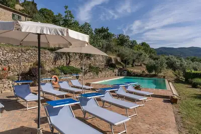 Image de Maison de vacances privée avec Wifi, climatisation, piscine privée, Tv, vue panoramique, parking