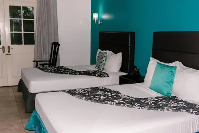 Image de Double Bed Garden and Pool View