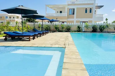 Image de 3 Bedroom Luxurious Villa in Diani