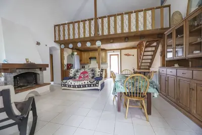 Image de Casa di Eolo halfway from the beaches of Campo and Procchio