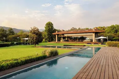Image de El Salto: Luxury Ranch with Lake View