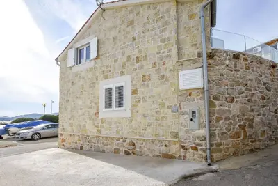 Image de Maison Sea Stone (99651-K1) - Dobropoljana