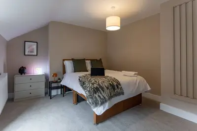 Broughton Place 4: 2br Modern Flat in Liverpool