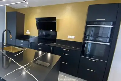 Image de Maison de charme en bord de mer avec jacuzzi