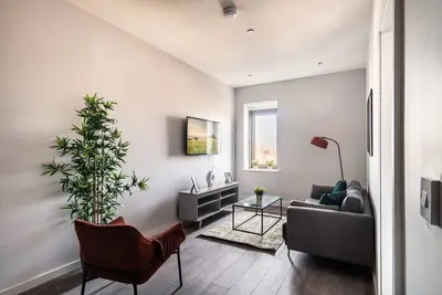Smart 2 Bed Apartment in Waterloo, Liverpool