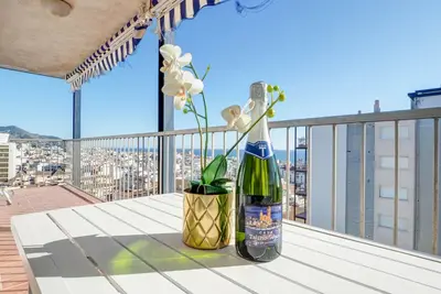 Image de Diamond by Hello Homes Sitges