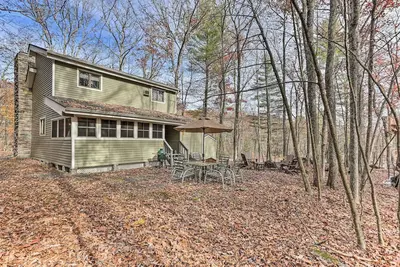 Image de Cozy Masthope Mountain Home w/Sauna! Walk to lake!