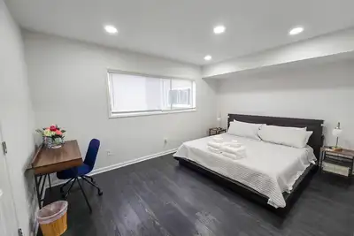 Image de Luxury 2br condo, sleeps up to 6