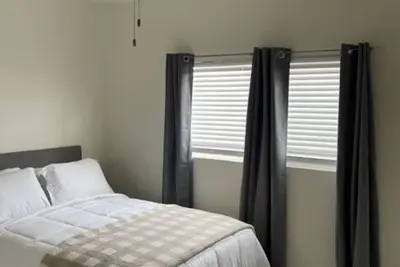 Image de Cozy 1-bedroom apartment in marvelous Hawthorne near the Spacex, Lax.