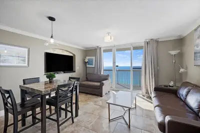 Image de Pelican Beach 1709 (1-Bedroom Condo)