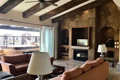 Image de ✩3br Penthouse✩Ocean Views✩Terrace w/ Jacuzzi & Bbq Grill✩