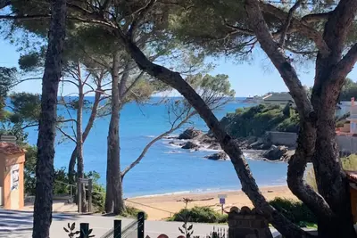 Image de *Le miroir de la mer* duplex climatisé, 4 pers à 2 min à pied de la plage