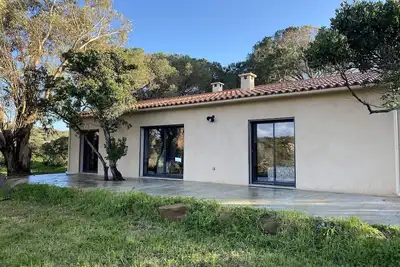 U Cavu 2 ou 4 Chambres Ancienne Bergerie Rénovée à 5 mn de la Plage de Calalonga