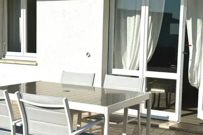 Image de M379 - Marcelli, renovated three-room apartment with terrace overlooking the sea