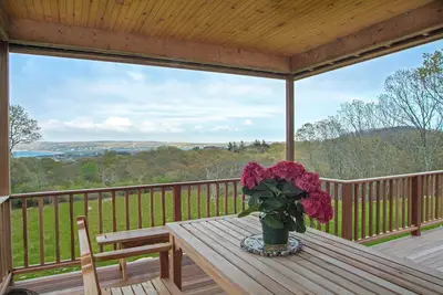 Image de Beautiful Aquinnah Home: Ocean View, Walk to Beach