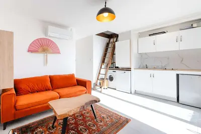 Image de Psud-A-39  T2 duplex climatisé avec toit terrasse vue sur port