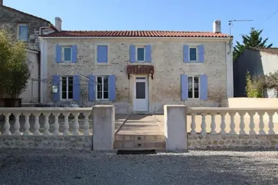 Image de Maison de vacances 'Le Domaine Des 3 Îles' avec terrasse privée, jardin privé et Wi-Fi